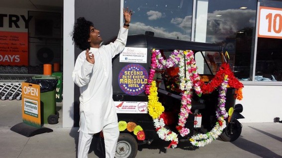 Dude in Tuk-tuk Travels New Zealand for ‘Second Best Marigold Hotel’ Premiere