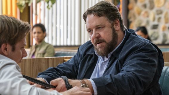 Sweaty, beefy Russell Crowe goes apeshit in 90-minute hissy fit Unhinged