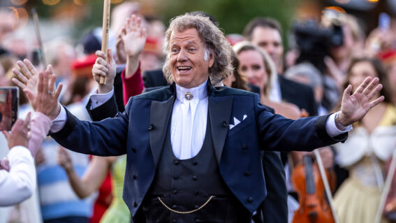 NZ box office report: André Rieu waltzes his way to #1