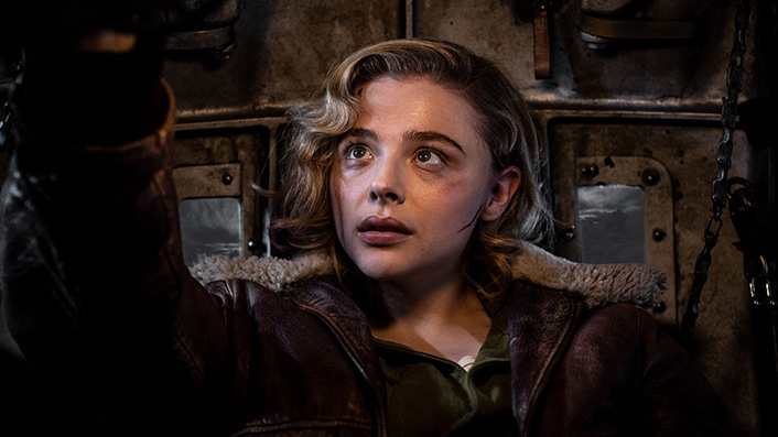 Chloe Grace Moretz Opens Up About Acting and Anxiety – The